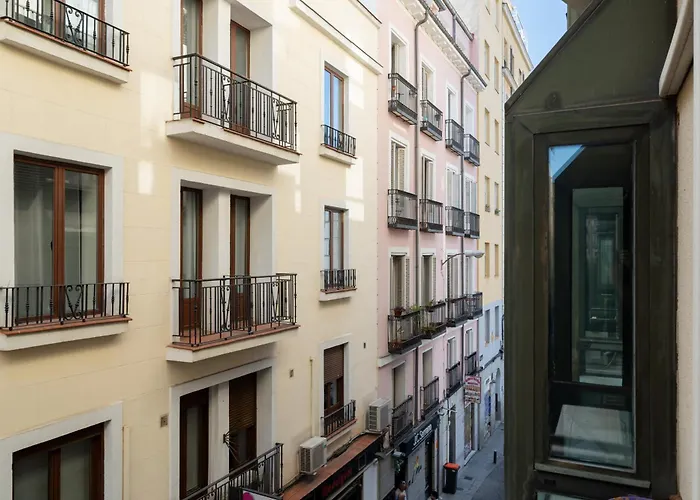 apartamento reformado en la GRAN VIA ALQUILER TEMPORAL